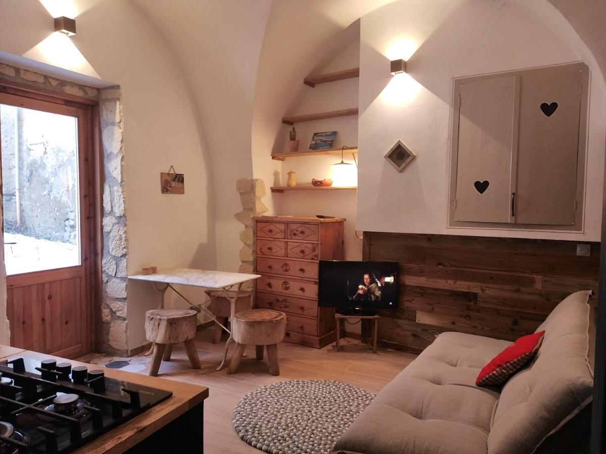 Joli Petit Appartement Montagne#Ski#Lac#Netflix# Seyne Екстериор снимка
